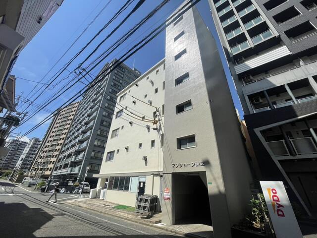 ⽚野駅徒歩3分！駅近で利便性抜群☆大型トラックの搬入も可能です