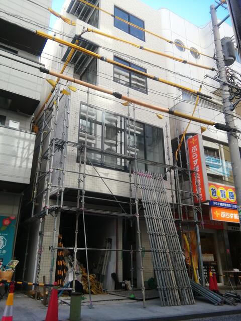 ⽯川町駅徒歩３分！駅近・新築ビル１階◎各種重飲⾷相談下さい！！