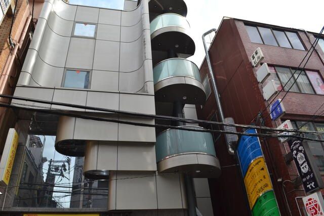 【⼤阪市淀川区】駅近/複数路線利用可/24時間利用可/オープンキッチン/カウンター付/居抜き物件