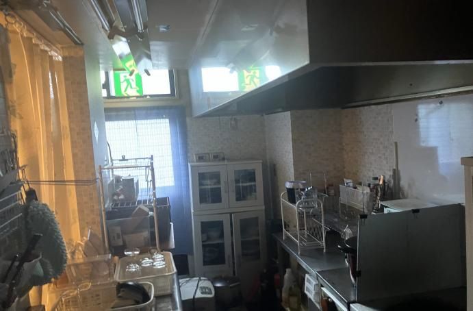 【さいたま市】東大宮駅徒歩3分/駅至近/角地/看板/視認性良好◎/24時間営業可/1階路面店/カラオケスナック居抜き物件