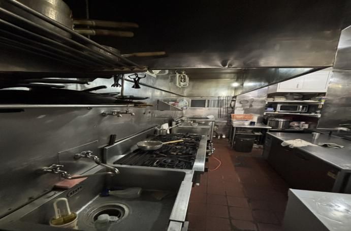 【中野区・中野新橋駅徒歩1分】 人流に頼らない街。飲食150店が生き残る～中野新橋