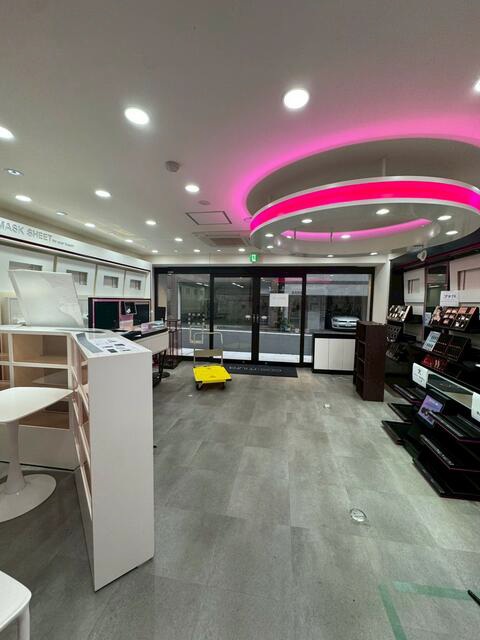 【千代⽥区】神保町駅1分/駅出てすぐ/視認性良好◎/１フロア１テナント/飲食店物件