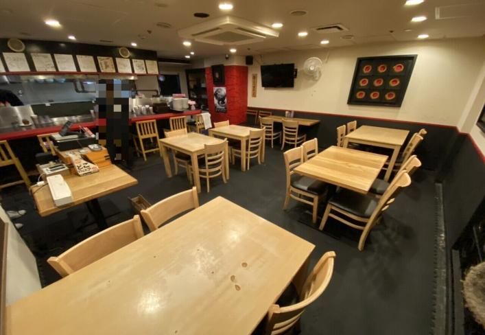 【福岡市中央区】天神南駅徒歩２分／行列店が入るビル／国体道路沿い／人流多し／重飲食可／約16.12坪