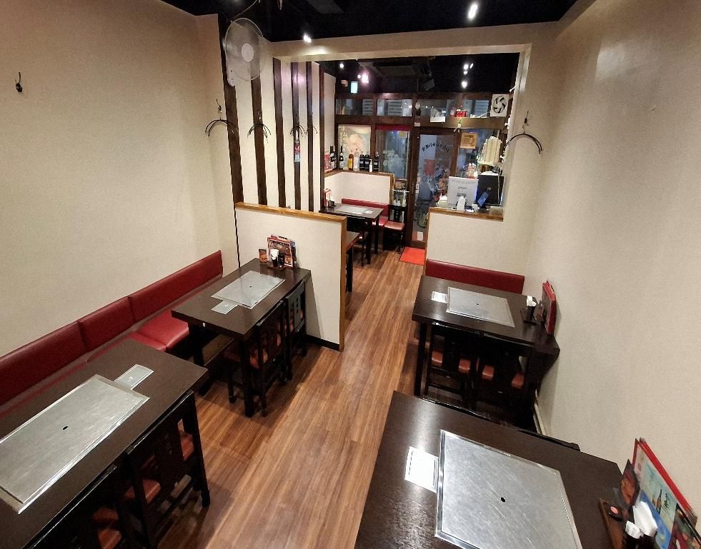 【日暮里 居抜き物件】日暮里駅徒歩1分／1階路面14坪・韓国料理店居抜き／視認性良好・内装状態良好／荒川区で飲食店開業・独立開業向け店舗（JR山手線・京成本線）