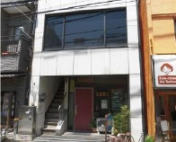 一橋学園駅徒歩3分！造作無償のBAR居抜き店舗物件