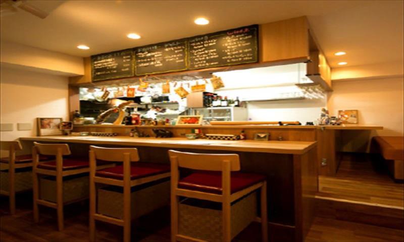 人形町駅徒歩1分！イタリアン居抜き物件