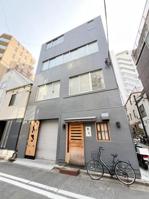 人形町駅徒歩4分！複数路線使用可能な好立地☆造作費用相談！寿司店居抜き物件