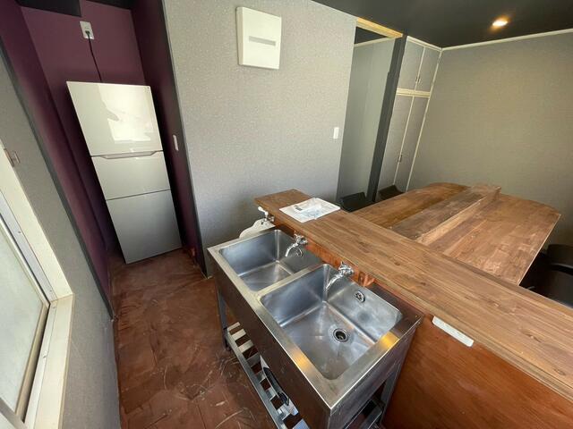 心斎橋駅徒歩3分！低予算でスタートできます☆24時間営業可能BAR居抜き物件