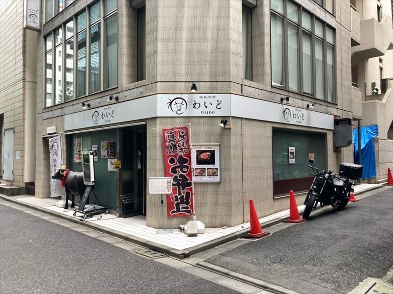 日本橋駅徒歩1分！ビジネス街小箱の路面鉄板焼き店居抜き店舗物件