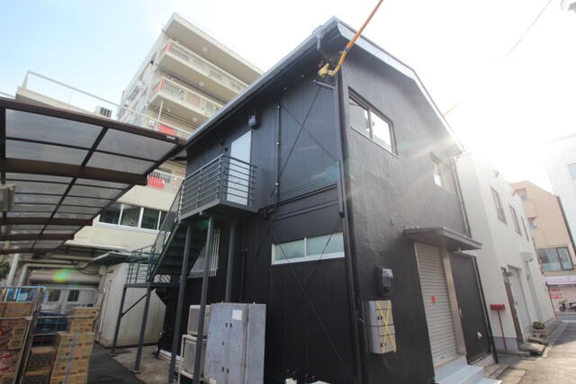 桜新町駅徒歩2分！駅近・24時間利用可能倉庫付きスケルトン物件