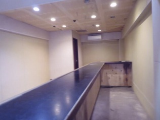 河内松原駅徒歩10分！賃料10万以下☆1階・角部屋の好立地カウンター付き居抜き物件