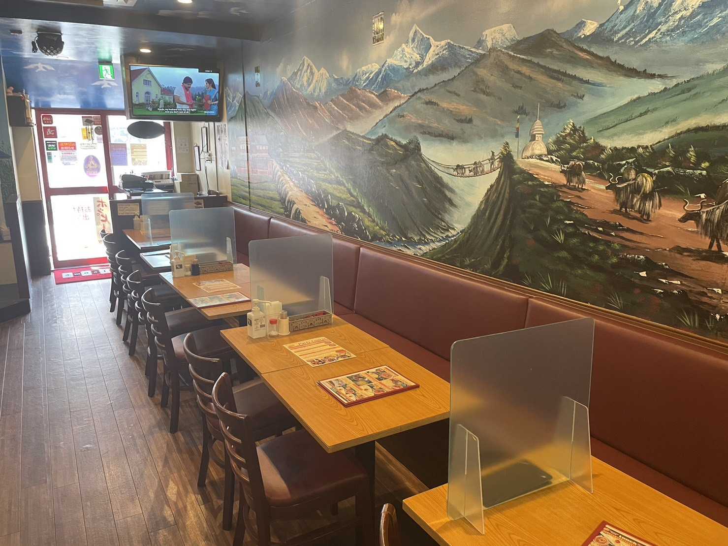 行徳駅徒歩2分！商店街沿いの多国籍料理店居抜き店舗物件