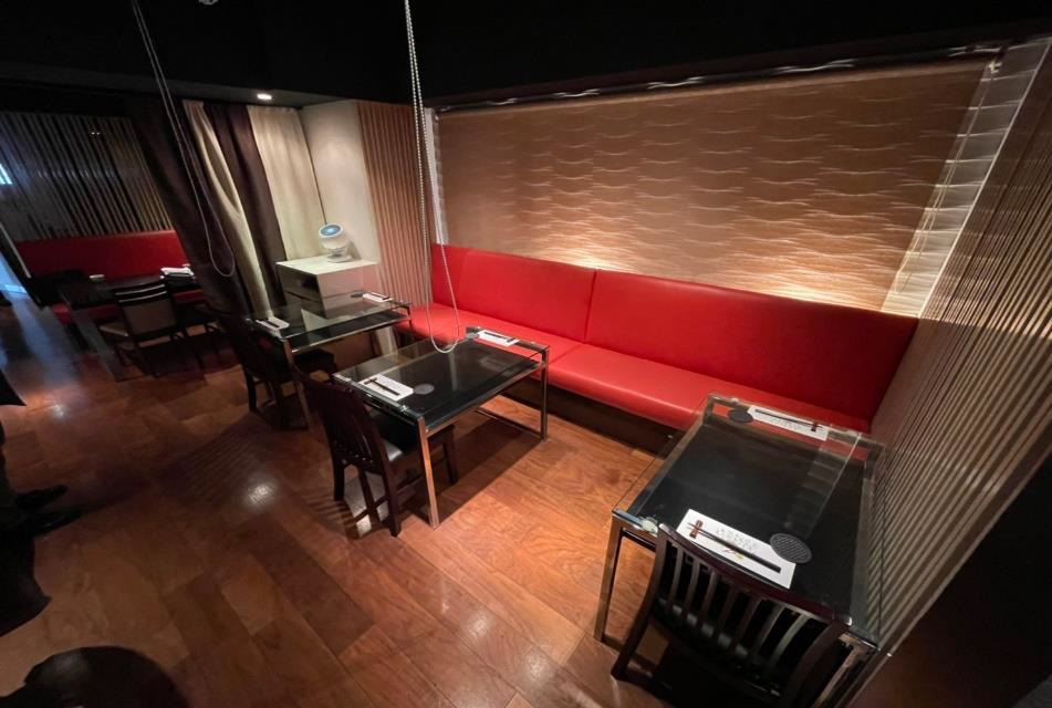 麻布十番駅徒歩3分！雑色通り沿いの焼き鳥店居抜き店舗物件